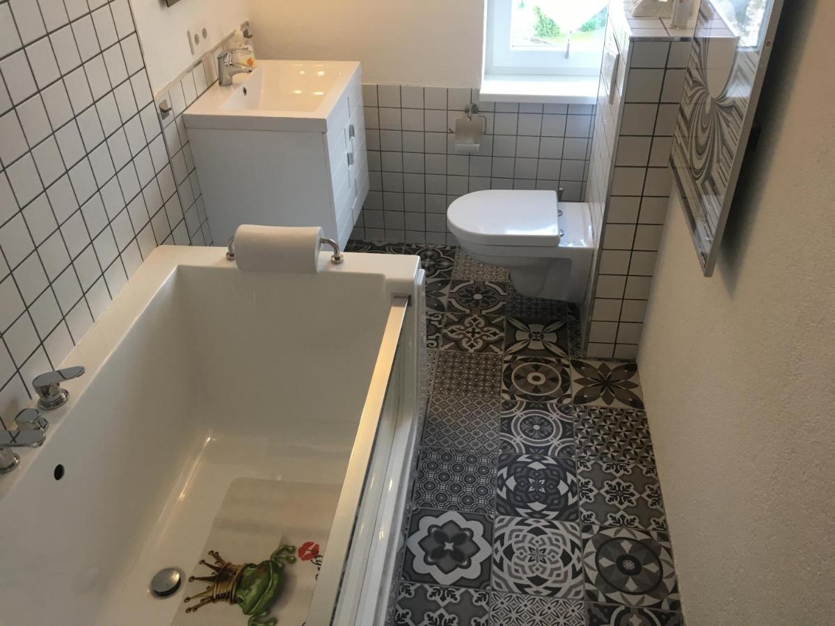 Ferienwohnung Kleiner Kalle Melsungen Luaran gambar